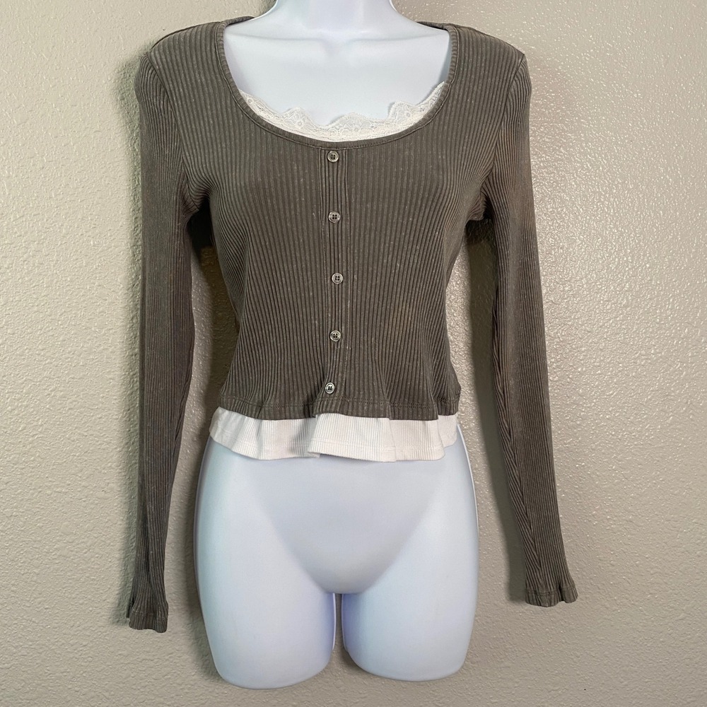 Y2K Grey Henley Large Bella Swan Twilightcore Casual Preppy School Ribbed Casual